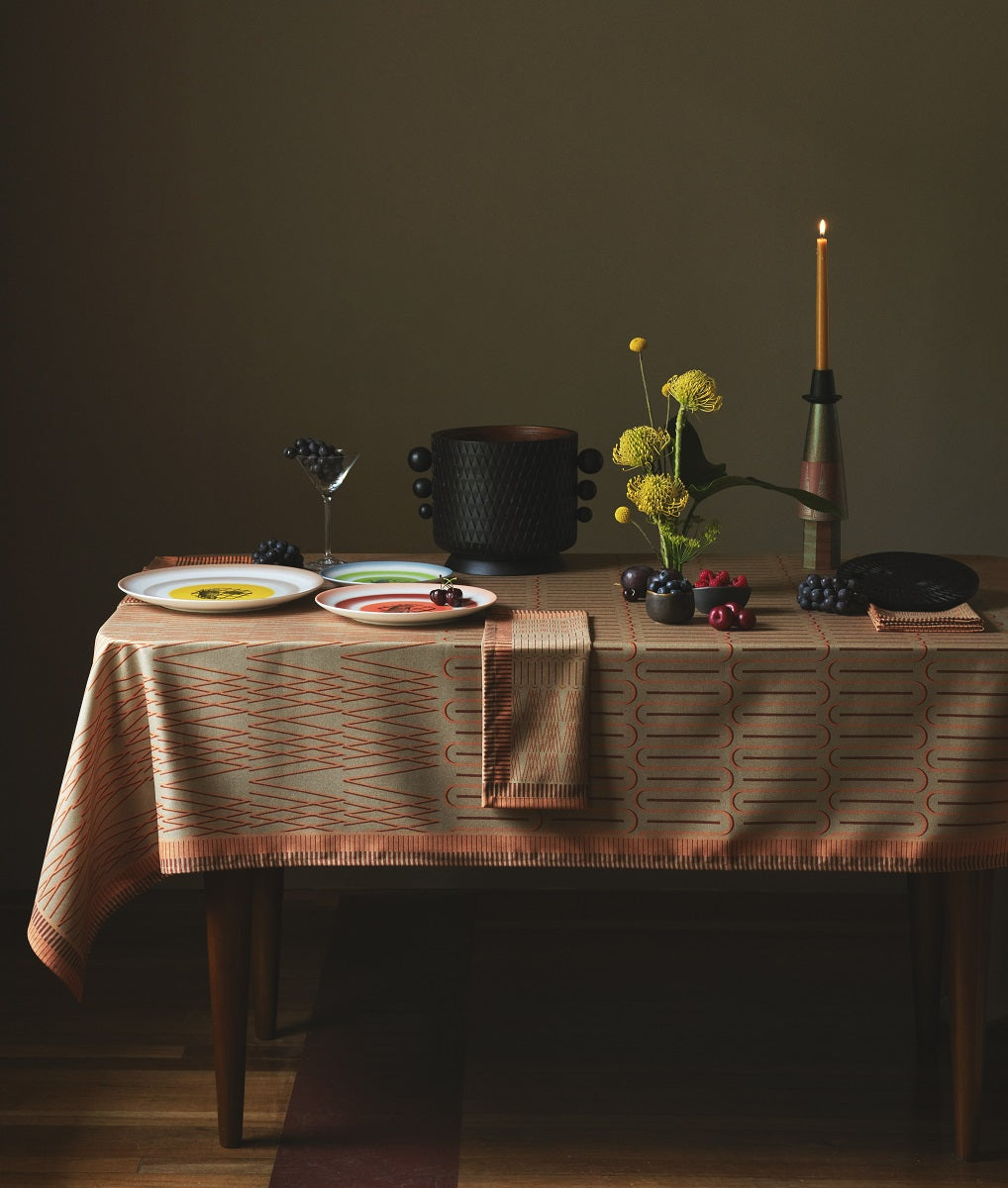 Manteles ETFL GEOMETRÍA LA LÍNEA EN TRÍPTICO