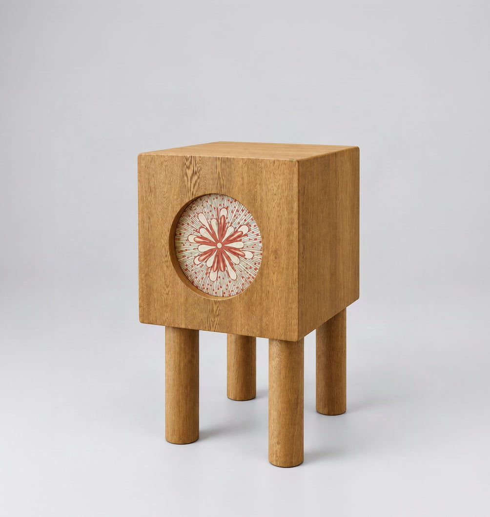 Low Circle Table