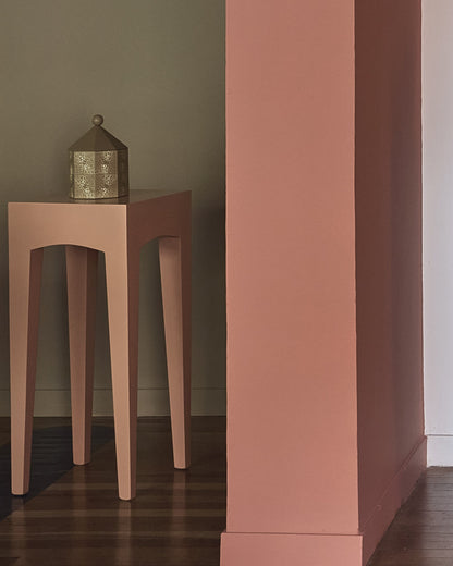 Pedestal Table