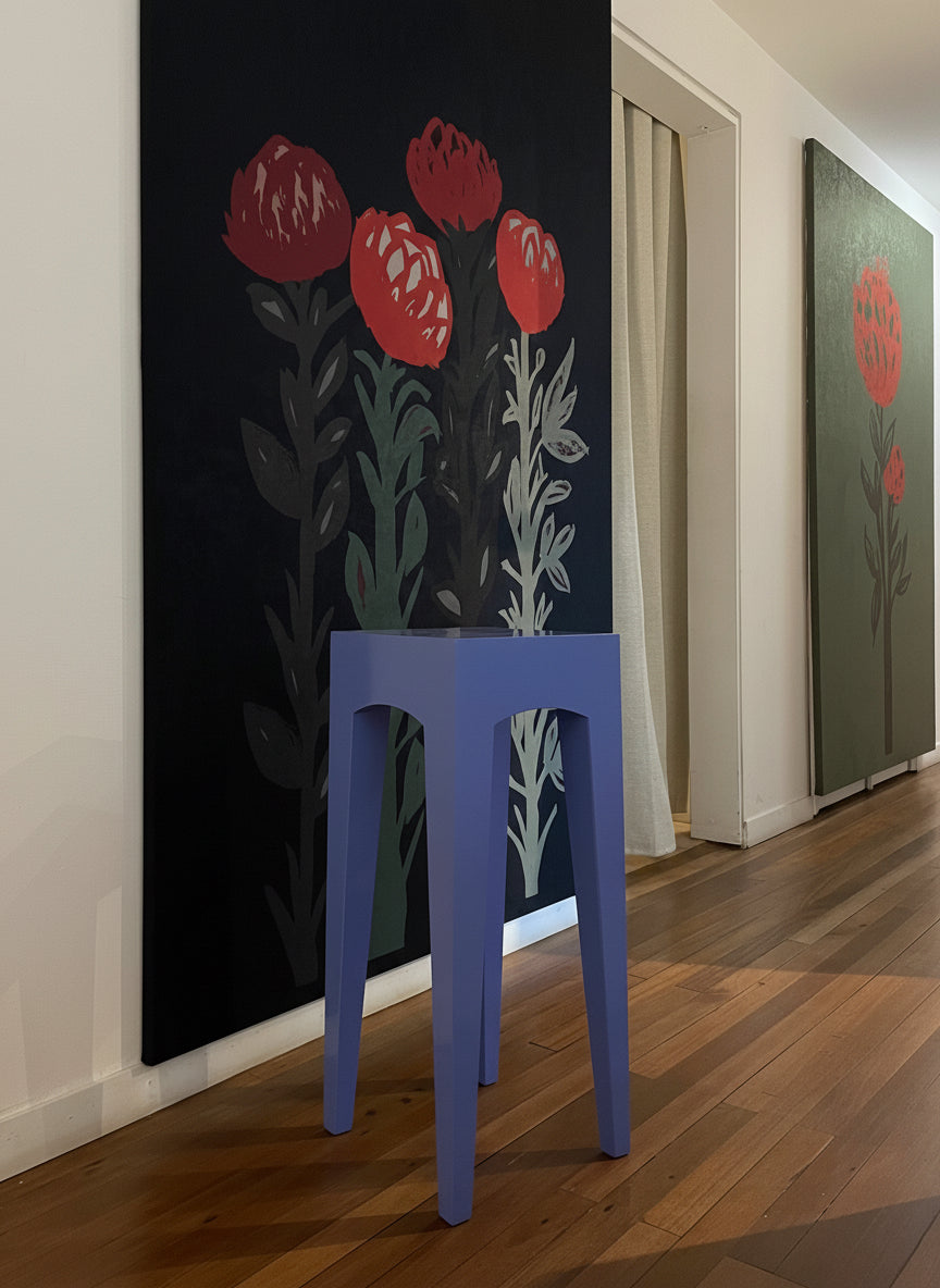 Pedestal Table