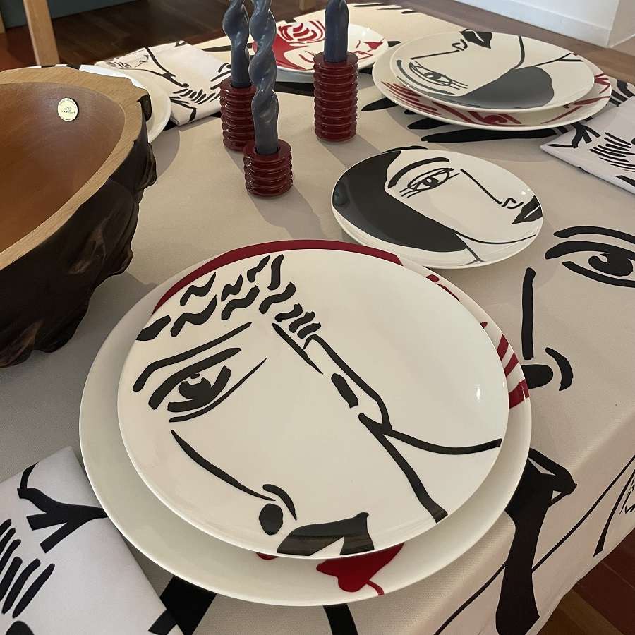 Plato CARA Mujer 1