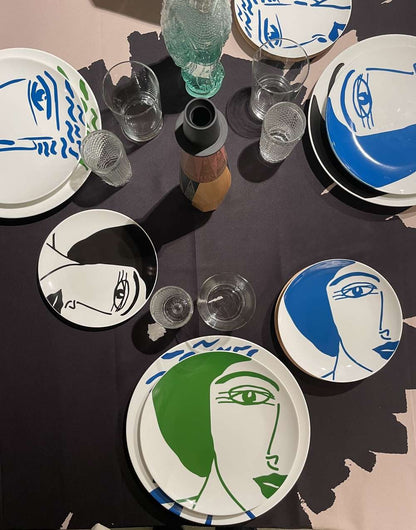 Plato CARA Mujer 1